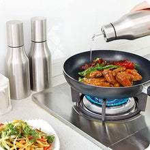 Load image into Gallery viewer, Oil Dispenser - 1000 ml Stainless Steel Oil Dispensers